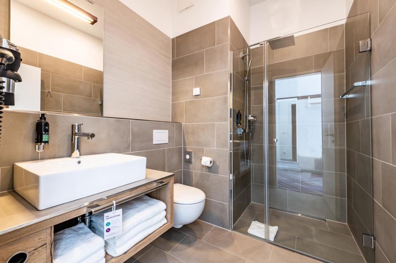Premier Inn Wuppertal City Centre Exteriör bild