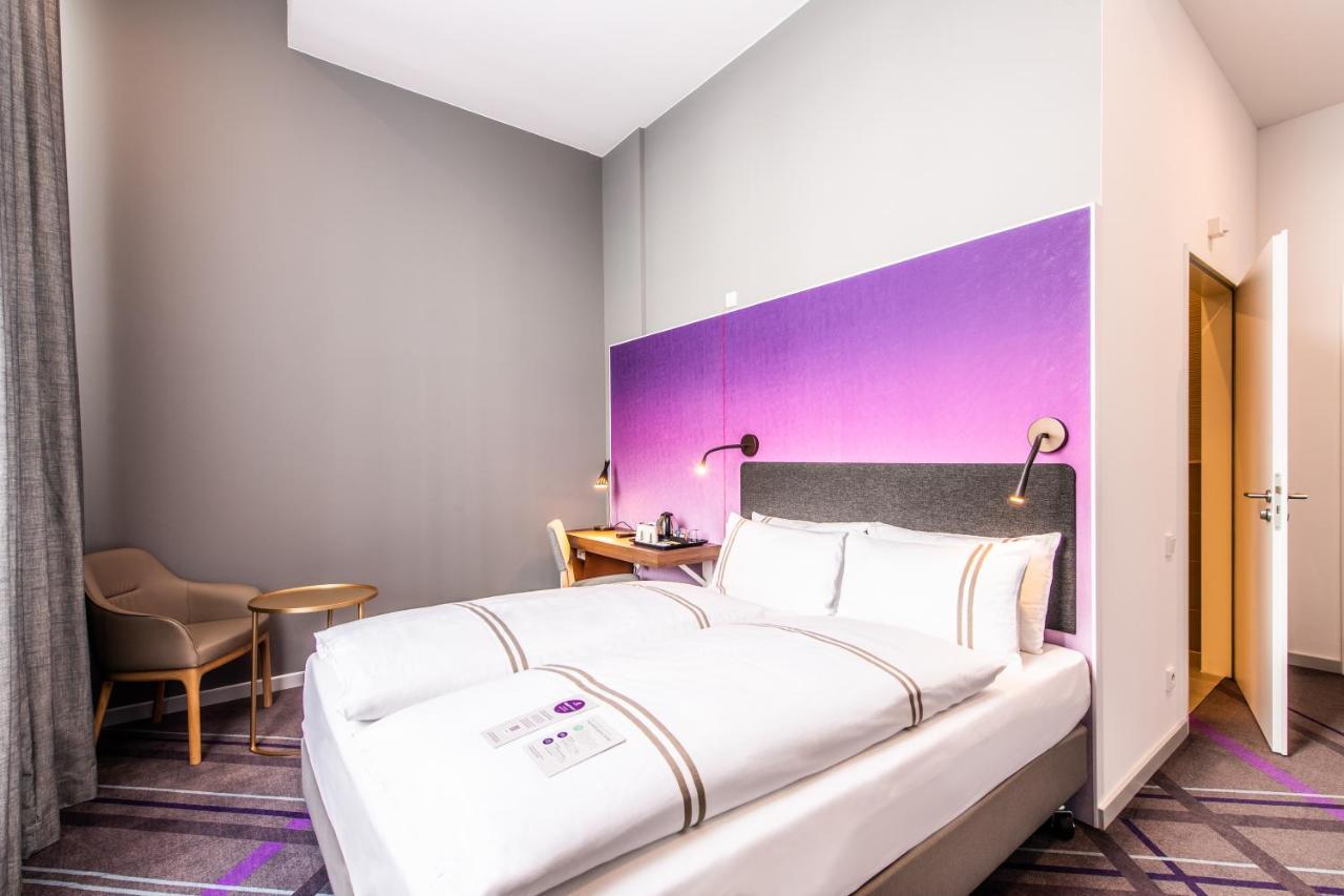 Premier Inn Wuppertal City Centre Exteriör bild